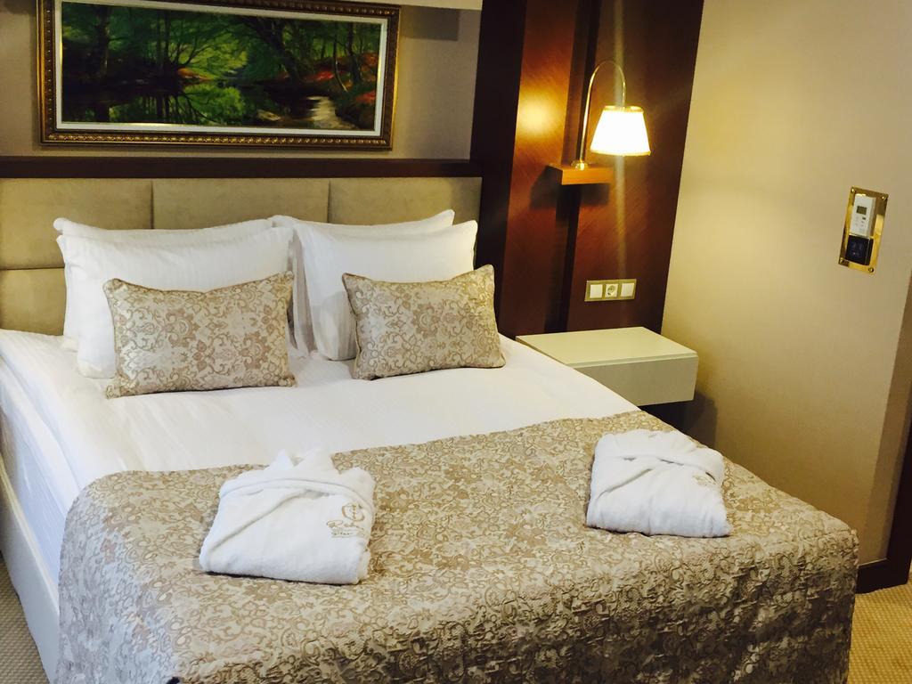 Vivaldi Park Hotel Анкара Екстериор снимка